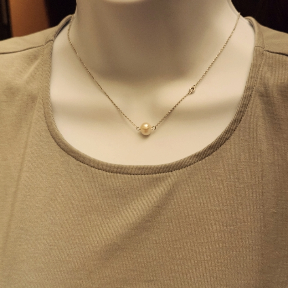 Kenneth Jay Lane Necklace *